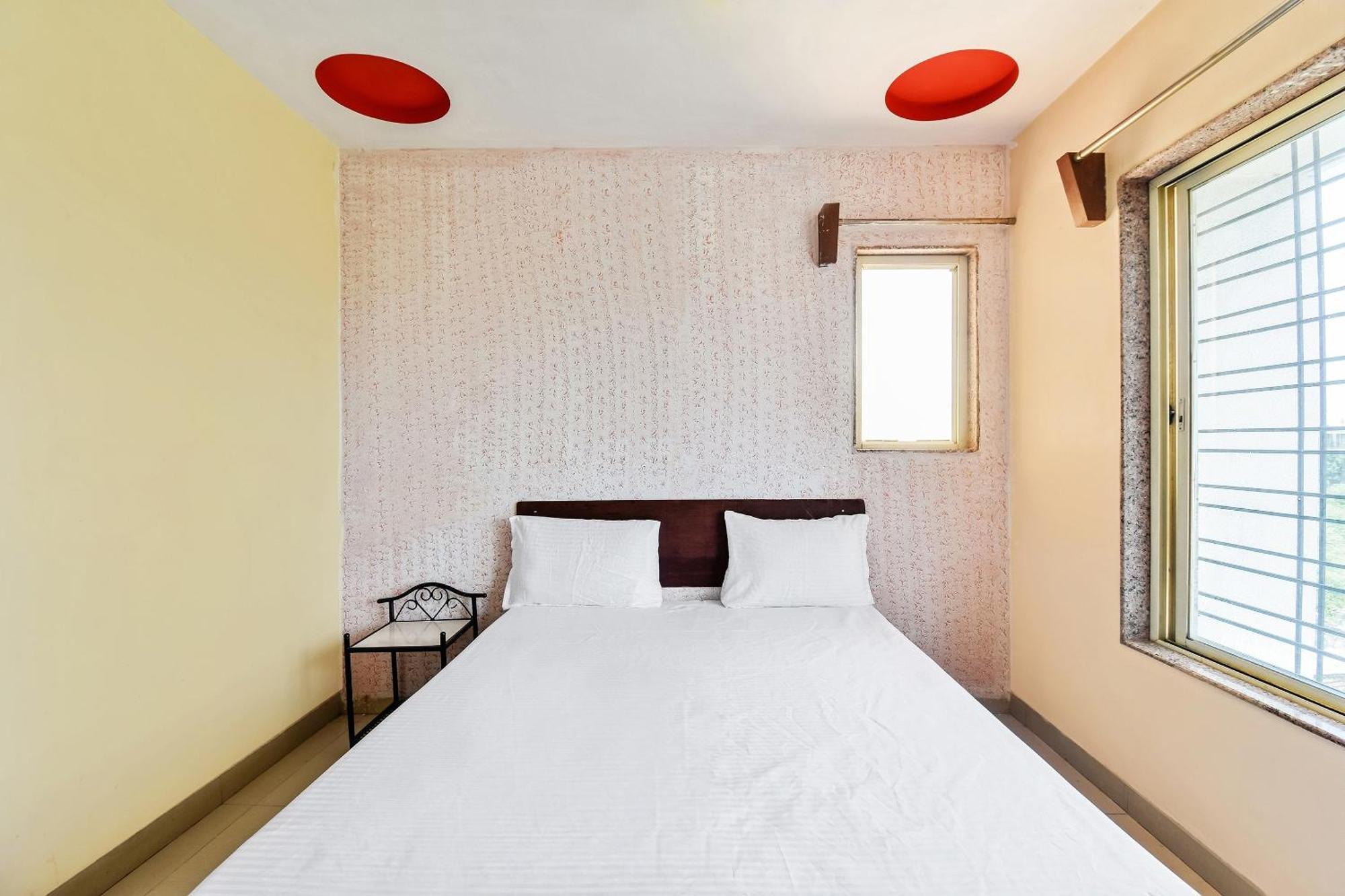 Spot On Hotel Sai Jeeva Residency Shirdi Exterior photo